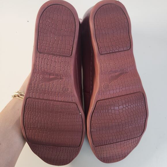 Dansko Women's Marcella Red Burnished Mary Jane 6.5-7 M US -  Comfort - Picture 8 of 8